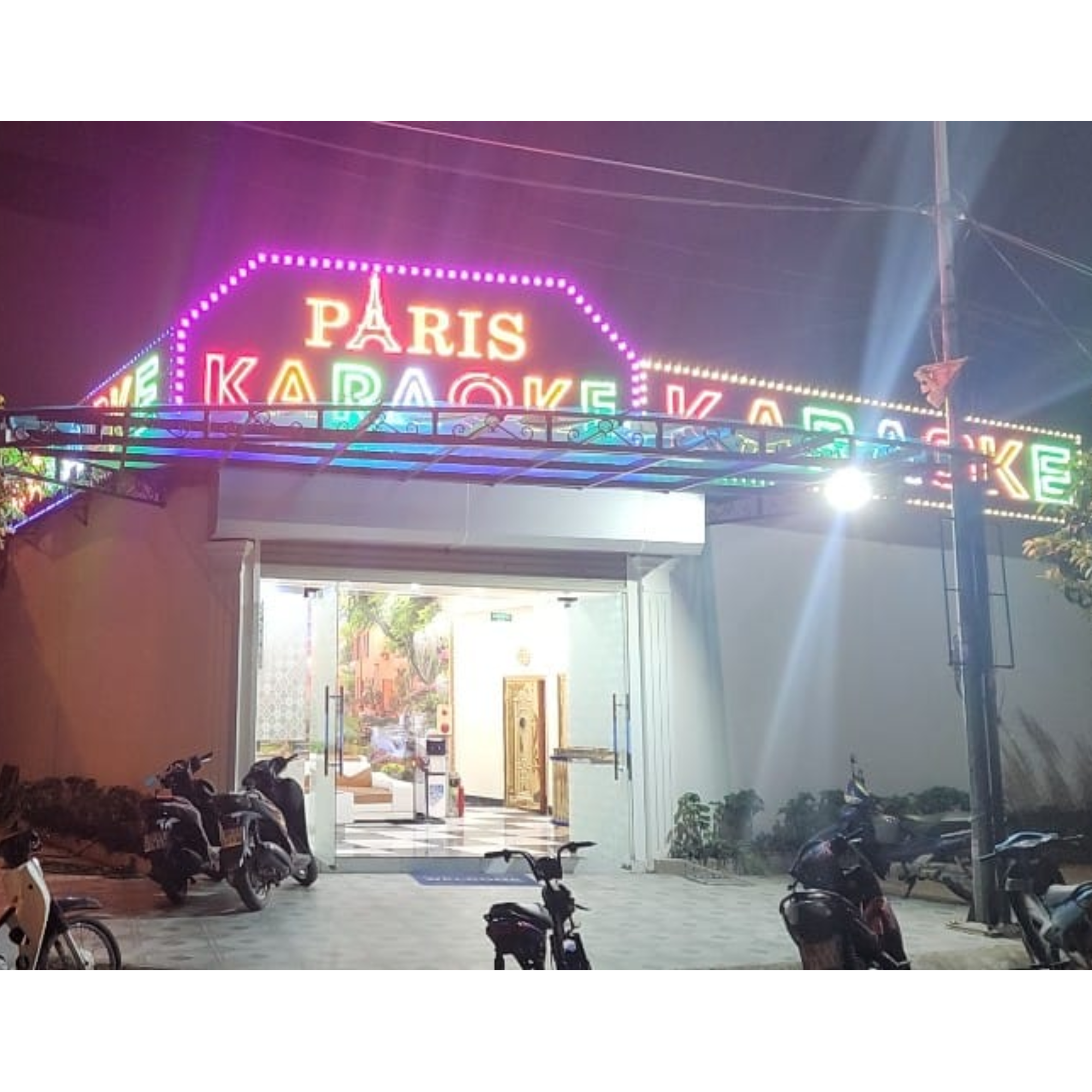 Karaoke Paris Club